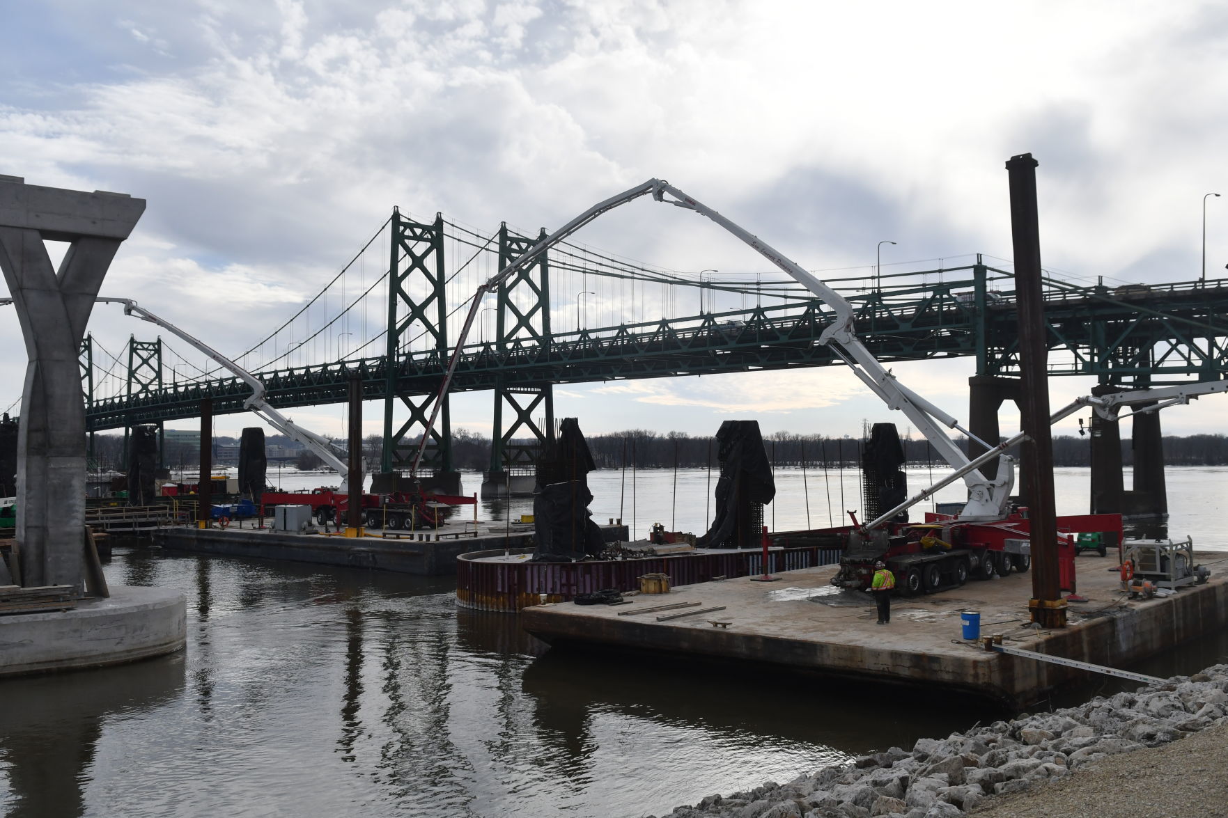 Interstate 74 Bridge construction update